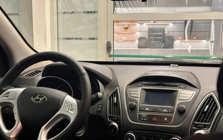 Hyundai ix35 I рестайлинг, 2014 год, 1 040 000 рублей, 13 фотография