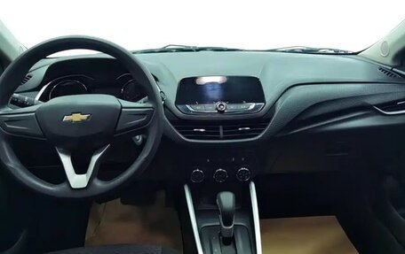 Chevrolet Monza, 2022 год, 910 050 рублей, 5 фотография