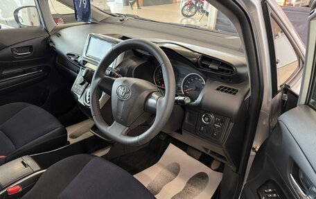 Toyota Wish II, 2013 год, 1 549 999 рублей, 10 фотография