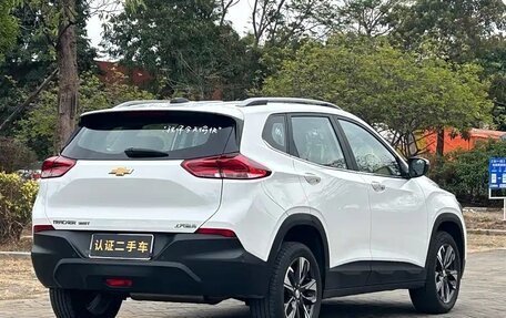 Chevrolet Tracker, 2022 год, 1 190 050 рублей, 3 фотография