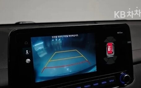 Hyundai Kona I, 2022 год, 1 720 000 рублей, 16 фотография