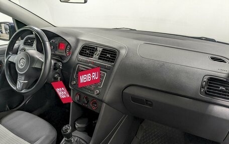 Volkswagen Polo VI (EU Market), 2014 год, 890 000 рублей, 19 фотография