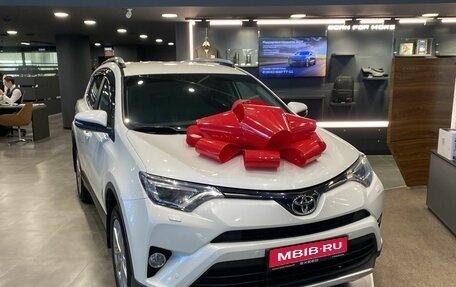 Toyota RAV4, 2017 год, 3 103 000 рублей, 1 фотография