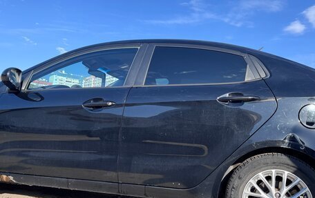 KIA Rio III рестайлинг, 2013 год, 600 000 рублей, 1 фотография