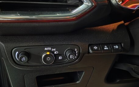 Chevrolet TrailBlazer, 2021 год, 1 860 017 рублей, 12 фотография