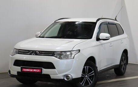 Mitsubishi Outlander III рестайлинг 3, 2012 год, 1 092 000 рублей, 1 фотография