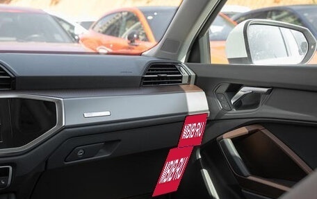 Audi Q3, 2022 год, 2 191 000 рублей, 16 фотография