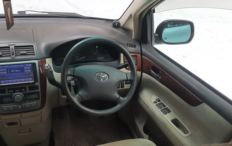 Toyota Ipsum II, 2002 год, 670 000 рублей, 30 фотография