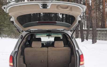 Toyota Ipsum II, 2002 год, 670 000 рублей, 25 фотография