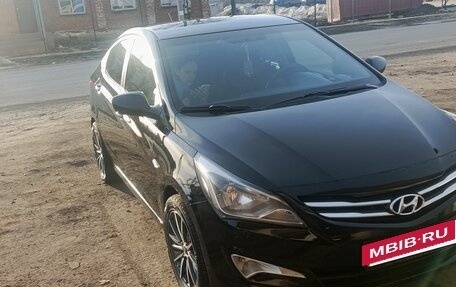 Hyundai Solaris II рестайлинг, 2016 год, 840 000 рублей, 4 фотография