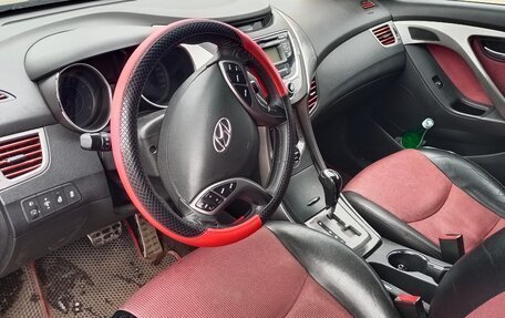 Hyundai Elantra V, 2012 год, 800 000 рублей, 5 фотография