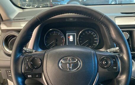 Toyota RAV4, 2017 год, 3 103 000 рублей, 16 фотография