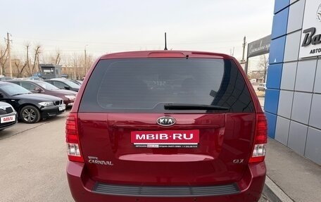 KIA Carnival III, 2010 год, 997 000 рублей, 6 фотография