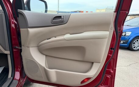 KIA Carnival III, 2010 год, 997 000 рублей, 22 фотография