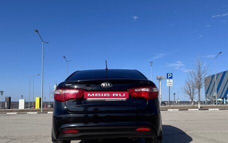 KIA Rio III рестайлинг, 2013 год, 600 000 рублей, 9 фотография