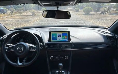 Mazda CX-4, 2022 год, 1 890 050 рублей, 8 фотография