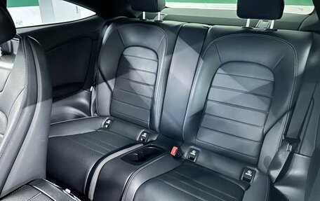 Mercedes-Benz C-Класс, 2022 год, 2 150 000 рублей, 18 фотография