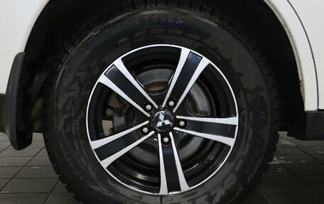 Mitsubishi Outlander III рестайлинг 3, 2012 год, 1 092 000 рублей, 15 фотография