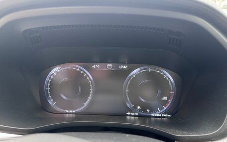 Volvo XC60 II, 2018 год, 3 500 000 рублей, 14 фотография