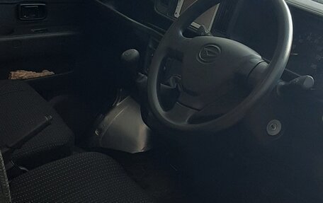 Daihatsu Hijet X, 2018 год, 810 000 рублей, 2 фотография