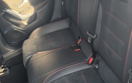 Mercedes-Benz A-Класс, 2018 год, 2 250 000 рублей, 13 фотография