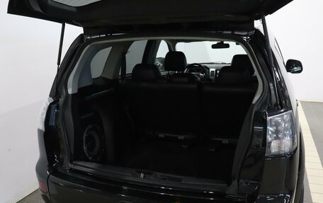 Mitsubishi Outlander III рестайлинг 3, 2008 год, 897 000 рублей, 14 фотография