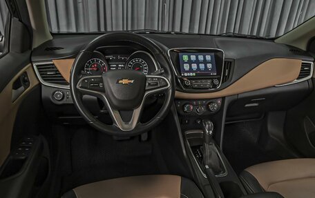 Chevrolet Monza, 2022 год, 1 598 000 рублей, 6 фотография