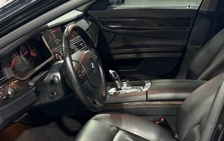 BMW 7 серия, 2015 год, 1 450 000 рублей, 7 фотография