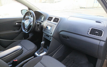 Volkswagen Polo VI (EU Market), 2016 год, 820 000 рублей, 13 фотография