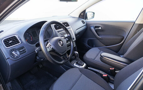 Volkswagen Polo VI (EU Market), 2016 год, 820 000 рублей, 20 фотография