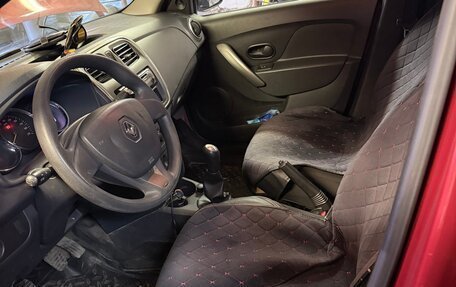 Renault Logan II, 2014 год, 620 000 рублей, 10 фотография