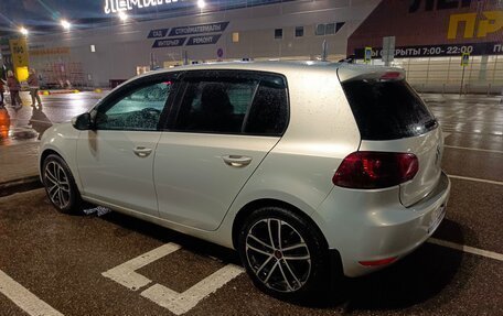 Volkswagen Golf VI, 2009 год, 850 000 рублей, 3 фотография