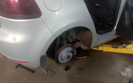 Volkswagen Golf VI, 2009 год, 850 000 рублей, 7 фотография