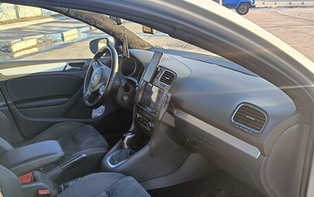 Volkswagen Golf VI, 2009 год, 850 000 рублей, 33 фотография