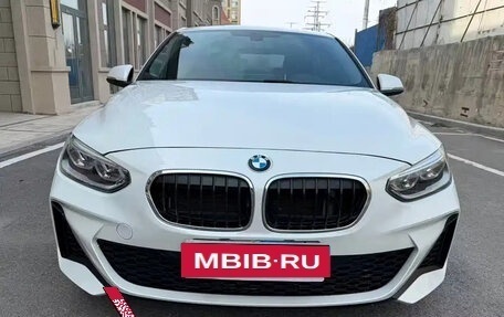 BMW 1 серия, 2022 год, 1 699 000 рублей, 3 фотография