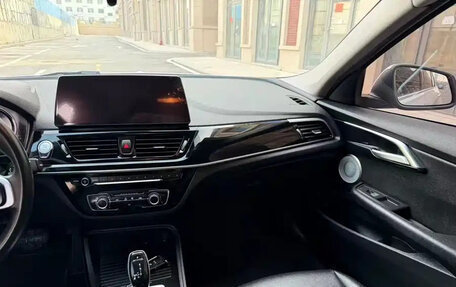 BMW 1 серия, 2022 год, 1 699 000 рублей, 12 фотография