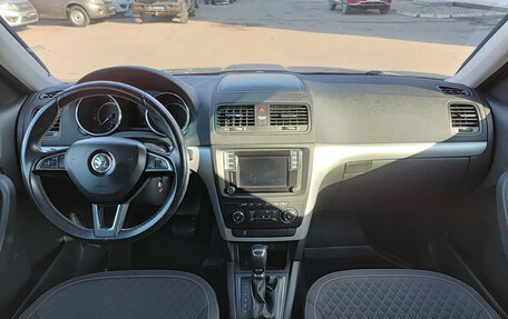 Skoda Yeti I рестайлинг, 2016 год, 1 280 000 рублей, 17 фотография