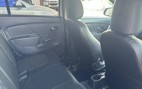 Renault Logan II, 2020 год, 550 000 рублей, 15 фотография