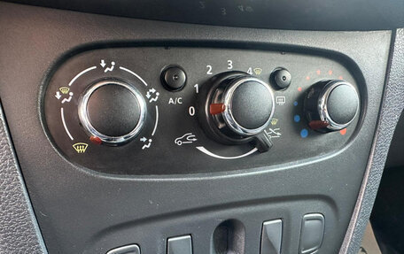 Renault Logan II, 2020 год, 550 000 рублей, 12 фотография