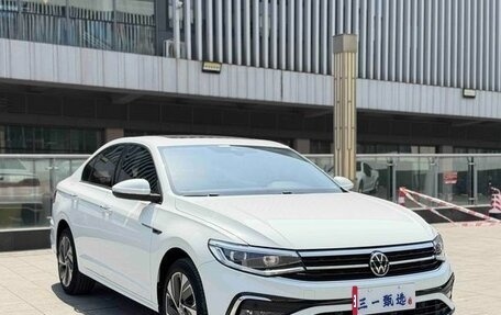 Volkswagen Bora, 2022 год, 1 450 000 рублей, 1 фотография