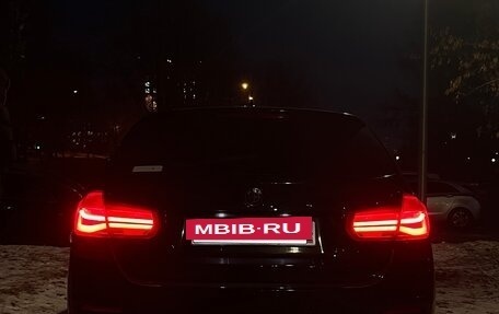 BMW 3 серия, 2016 год, 1 850 000 рублей, 26 фотография