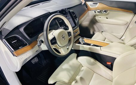 Volvo XC90 II рестайлинг, 2019 год, 5 300 000 рублей, 22 фотография