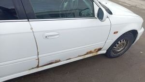 Honda Domani, 1999 год, 140 000 рублей, 2 фотография