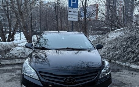 Hyundai Solaris II рестайлинг, 2014 год, 1 100 000 рублей, 3 фотография