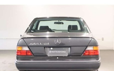 Mercedes-Benz W124, 1993 год, 5 450 000 рублей, 4 фотография