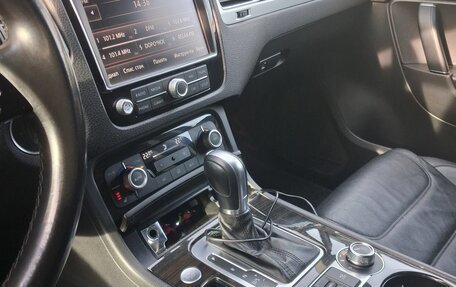 Volkswagen Touareg III, 2017 год, 3 200 000 рублей, 5 фотография