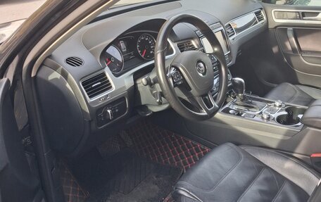 Volkswagen Touareg III, 2017 год, 3 200 000 рублей, 8 фотография