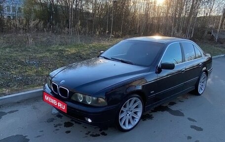 BMW 5 серия, 2003 год, 600 000 рублей, 10 фотография
