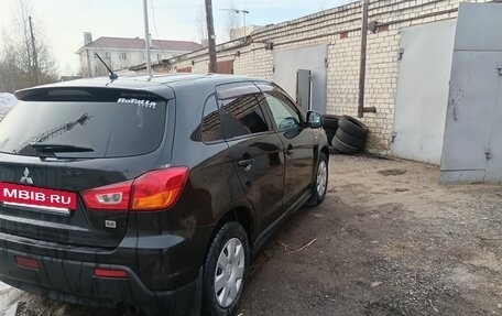 Mitsubishi ASX I рестайлинг, 2010 год, 690 000 рублей, 3 фотография