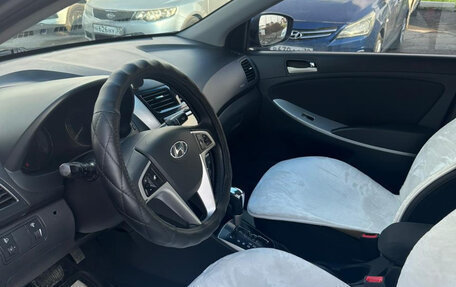 Hyundai Solaris II рестайлинг, 2011 год, 830 000 рублей, 11 фотография